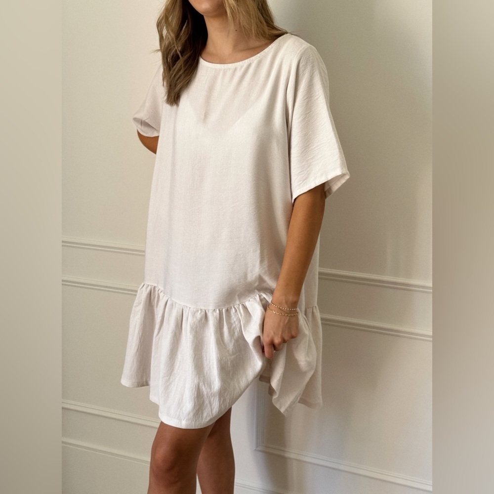 EMMA KNUDSEN Canada White Lauren Oversized Mini Dress M